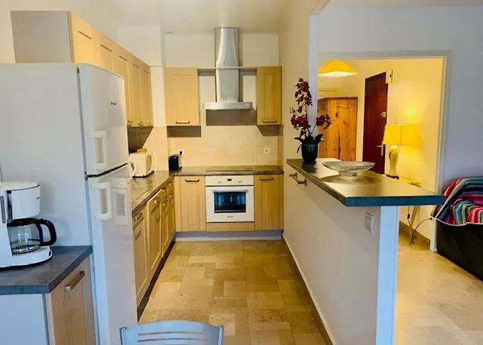 F2 Avec Wifi, 4 Personnes, Amelie-les-bains - Fr-1-703-110 아멜리에레방팔랄다
